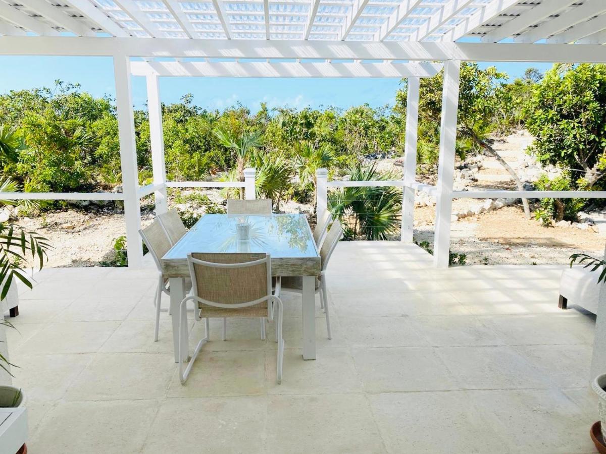 Modern Cottage With Chalk Sound Views Providenciales Exterior foto