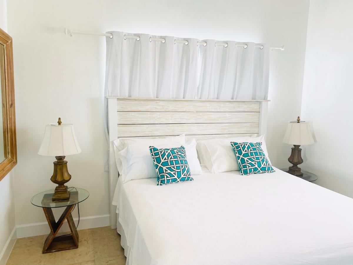 Modern Cottage With Chalk Sound Views Providenciales Exterior foto