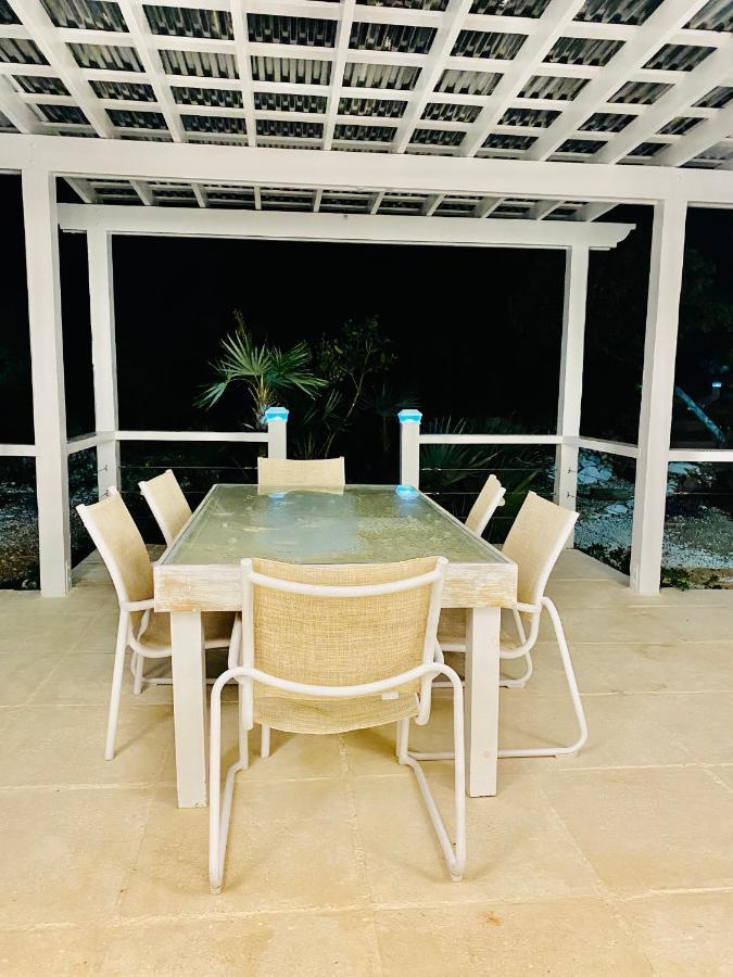 Modern Cottage With Chalk Sound Views Providenciales Exterior foto