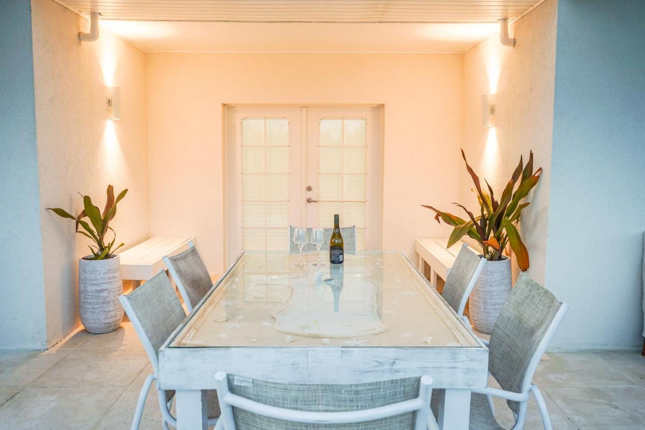 Modern Cottage With Chalk Sound Views Providenciales Exterior foto